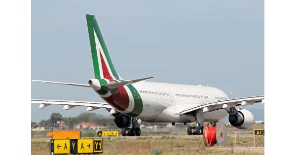                     Alitalia, gruppo Toto in campo: cosa c'è di vero?          