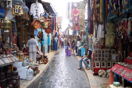 Turismo: Tunisia, ricavi settore aumentati del 19 per cento anno su anno