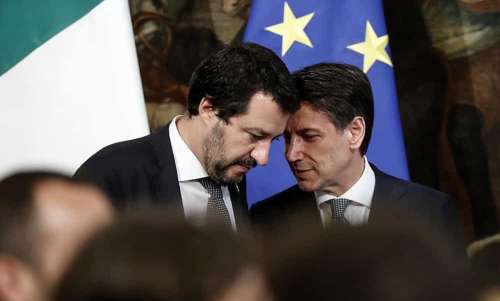 Chissà se Di Maio e Conte l'hanno capito che Salvini sta solo cercando di farsi cacciare