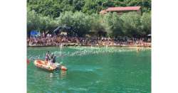 ANSA 22 07 2019 :                        Sul lago di Scanno 505 atleti per XTerra          