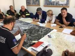 Incendi, D' Alfonso: al lavoro perché fronte fuoco laziale non svalichi in Abruzzo