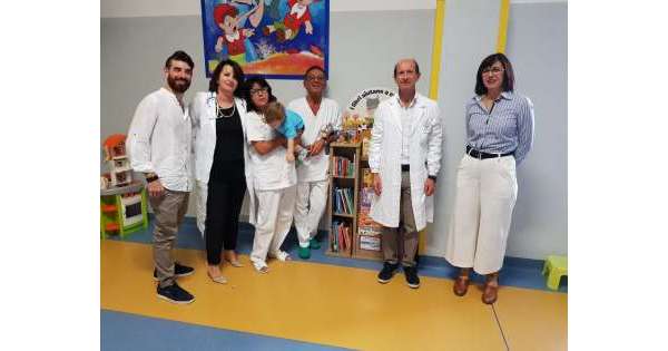 ANSA 2 10 2019 :                        Biblioteca in dono a Pediatria Lanciano          