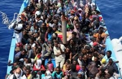 Migrazioni: almeno 30 morti in un naufragio di una barca al largo della costa libica