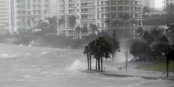 Usa: uragano Irma, la Florida è al buio ma i danni sono inferiori al previsto