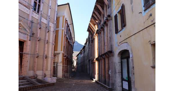 50 mln a Usr per anticipi professionisti          