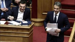 Tsipras, Varoufakis, Mitsotakis: dove sarà il futuro della Grecia?