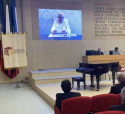 VIDEO. Il discorso del Papa per Teramo e il meeting 