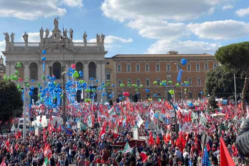 VIDEO. A Roma contro il fascismo dopo l'assalto No Pass: oltre 60mila partecipanti