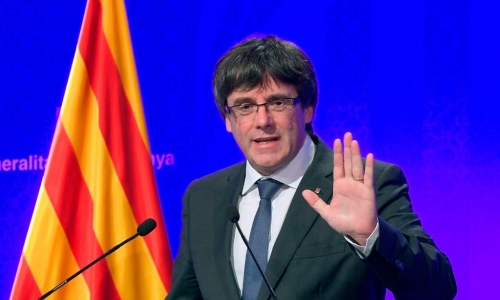 Spagna: Puigdemont sospende la dichiarazione di indipendenza e chiede di negoziare