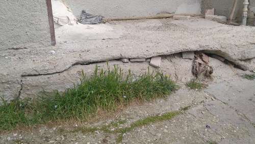 Via Arno, cittadini amareggiati. Di Bonaventura interviene, ATER non pervenuta