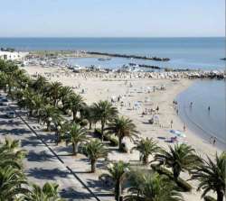 Caos sulle spiagge della costa teramana: gli operatori balneari in difficoltà per nuove ordinanze