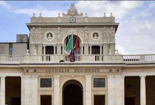 Settimana politica all'Emiciclo: salute, ambiente e sicurezza al centro dei lavori consiliari