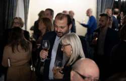 Un teatro che dialoga: Ortona accende il dibattito con Italo Bocchino