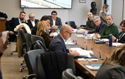 Liste d'attesa e riforme agricole, il dibattito si accende