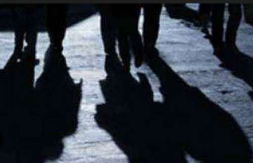 Roseto: aggressioni a migranti e tensioni al residence Felicioni 