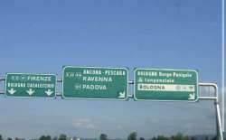 A14 nel caos tra Marche e Abruzzo: maxi code verso sud, disagi e percorsi alternativi