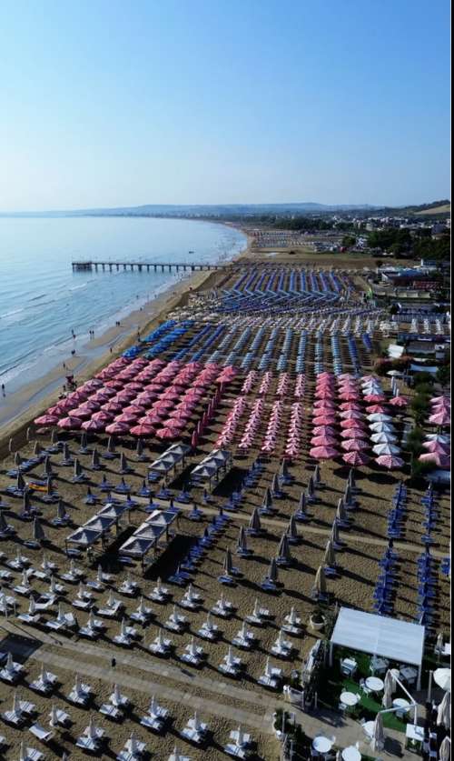 Balneari, l'Abruzzo prepara la legge anti-Bolkestein: prima la mappatura delle coste