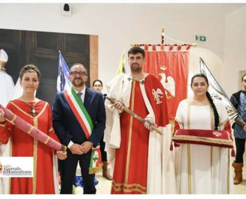 Perdonanza, accesa la fiamma della pace. Per Biondi è l'ultima da sindaco