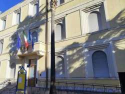 Silvi, scontro nella maggioranza: aggredita la vicesindaca, si dimette l'assessore Lella