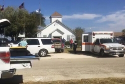 Usa: sparatoria di massa in una chiesa in Texas, 26 morti e 20 feriti