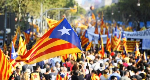 Crisi catalana: l'economia spagnola potrebbe perdere fino a 12 miliardi di euro
