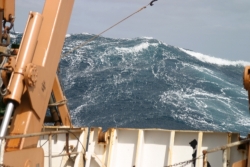 Nuova Pescara, l'onda anomala che si abbatte sul Pd abruzzese
