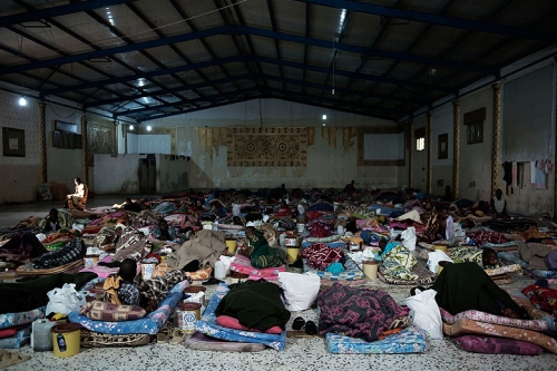 Migrazioni: l'Onu prova a svuotare i campi di detenzione libici