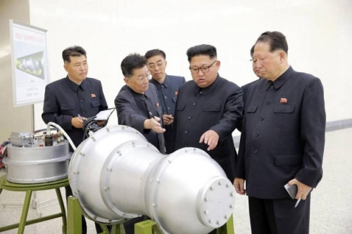 Corea del Nord: Pyongyang pubblica foto del suo nuovo Icbm