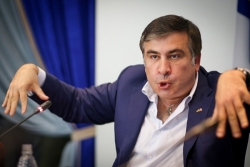 Ucraina: Saakashvili, ignoti hanno attaccato la tendopoli dei manifestanti dinnanzi alla Rada