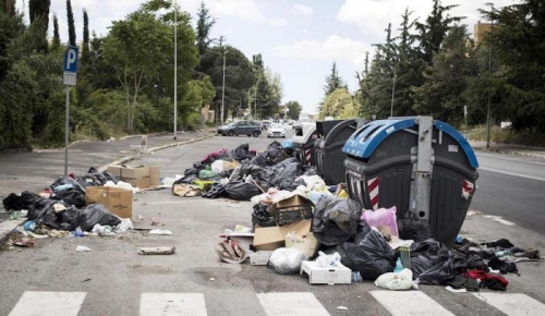 Emergenza rifiuti: l'Abruzzo aiuta il Lazio. Polemiche e punti di vista