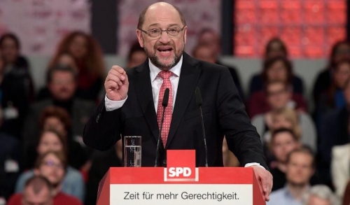   Sospiro di sollievo per Merkel: la Spd dice sì alla grossa coalizione