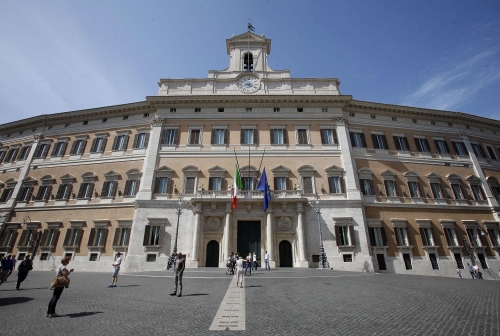 Ecco chi sono i ventuno parlamentari eletti in Abruzzo