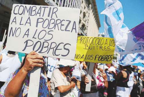 L'Argentina balla di nuovo da sola: altro crack in arrivo?
