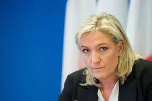 Tutti i mal di pancia di Marine Le Pen sull'accordo-migranti