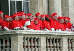 Papa Franceso come sceglie i suoi cardinali?