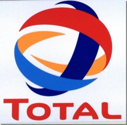 Iran, la francese Total è la prima compagnia petrolifera occidentale a firmare un contratto