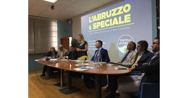                   Meloni'Abruzzo,pretendo voto entro 2018'          