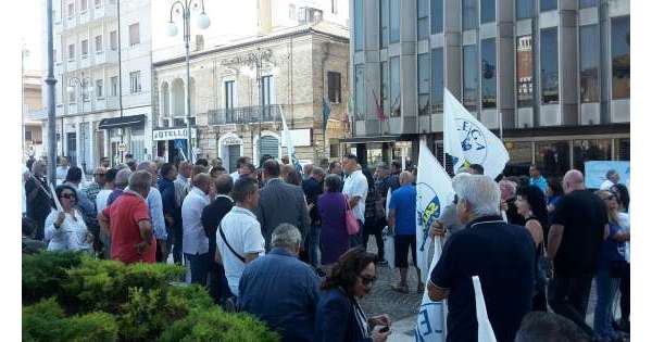                        Lega a Pescara,golpe bianco di D'Alfonso          