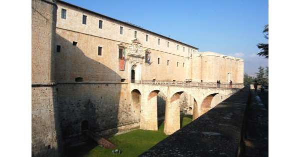                        Vacca,rete per opere in depositi museali          