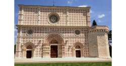                      Quattro passi nella storia dell'Aquila          