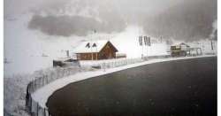                   Prima neve in Abruzzo, a Ovindoli 25 cm          