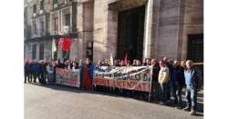                        Ball,Meloni,non comprare da chi licenzia          