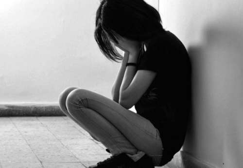 Avezzano, anoressia e bulimia nervosa nella depressione giovanile