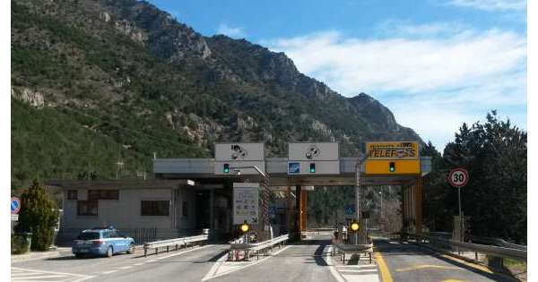                        Pedaggi A24/A25, incontro Strada Parchi-ministro          