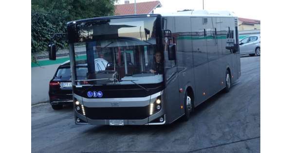                       Consegnati Autobus Euro6 a Chieti          