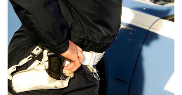                       Rapina in banca, fugge con 2.500 euro          