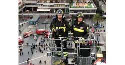                      Spettacolare arrivo Befana a Pescara          