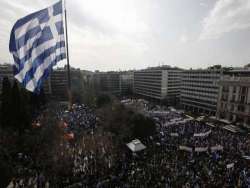 Atene protesta: la Macedonia è greca. Ma l'accordo di Prespa si farà