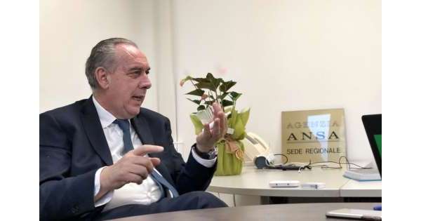                       Verso le Regionali, Legnini: 'sondaggi in recupero'          