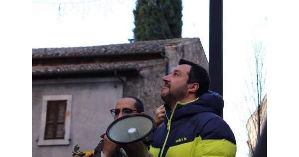                    Salvini, non metteremo patrimoniali          